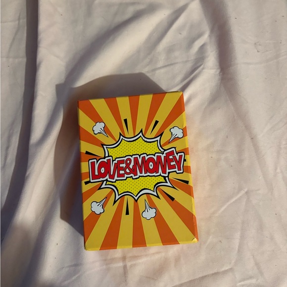 Love & Money Card Tarot - Picture 3 of 6